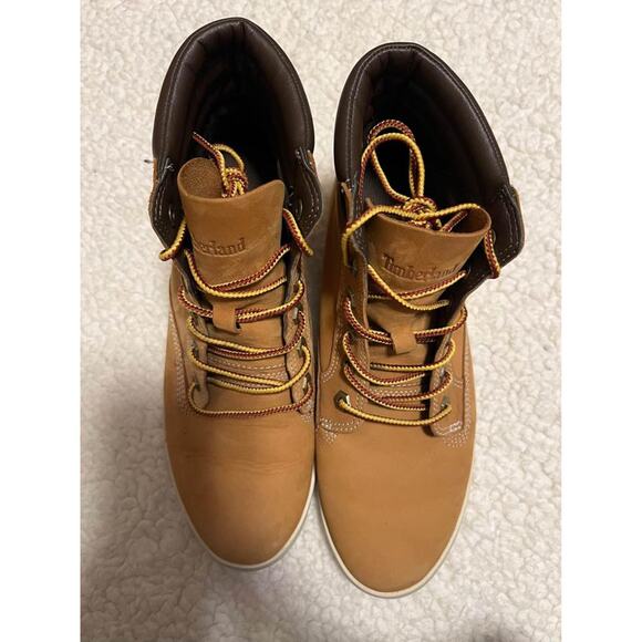 Timberlands - Picture 2 of 8